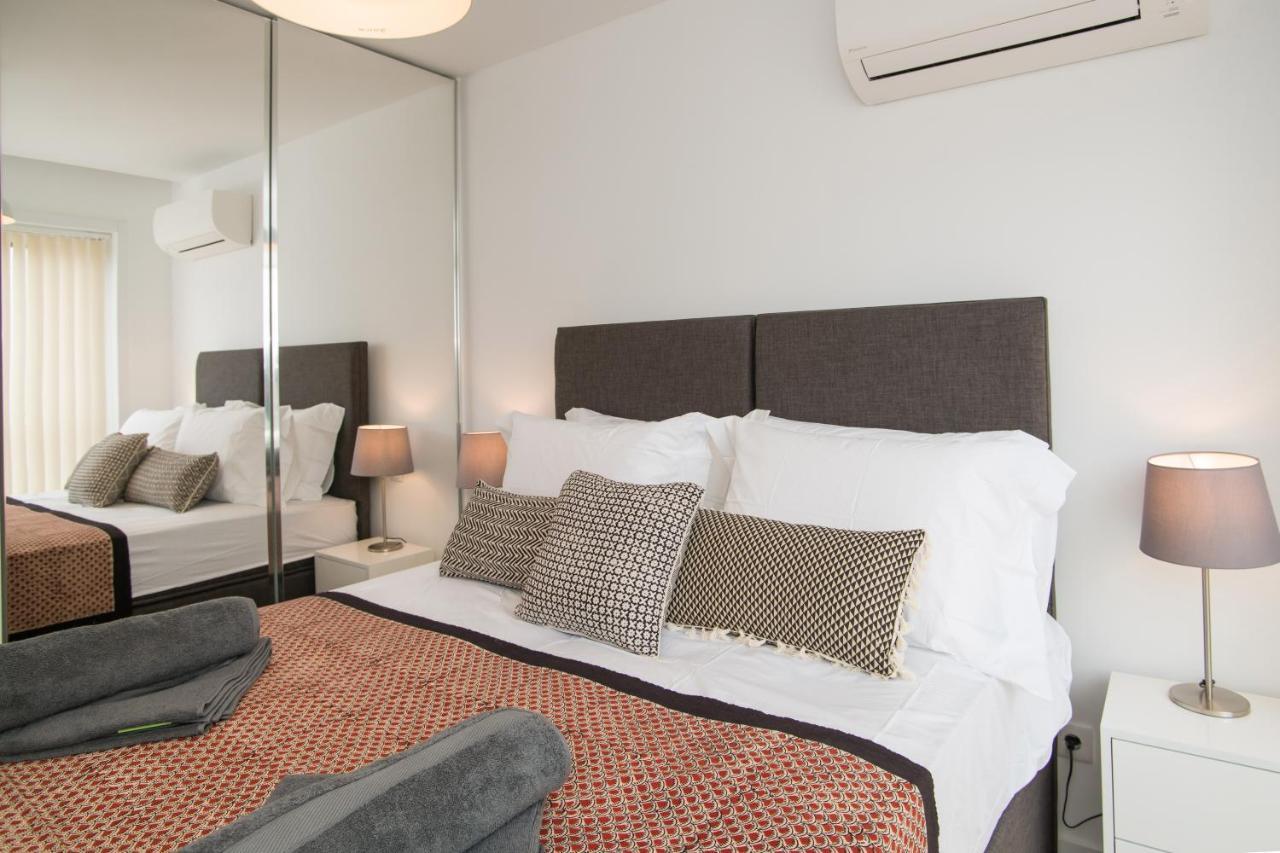 Two Bedroom Stylish Central Tavira Apartment. Exterior photo